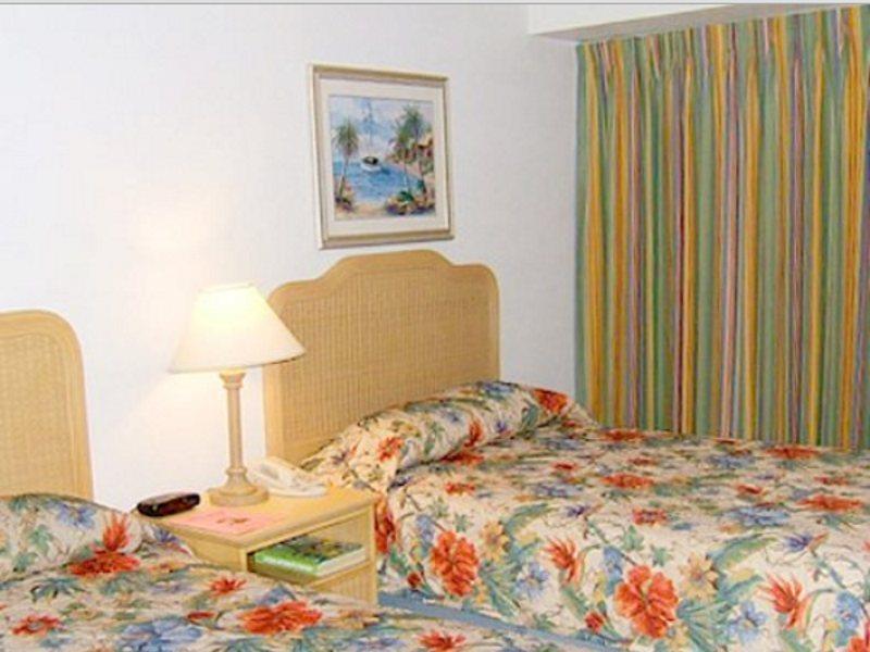 Castaways Resort And Suites Freeport Habitación foto
