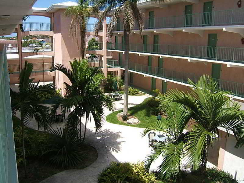 Castaways Resort And Suites Freeport Exterior foto